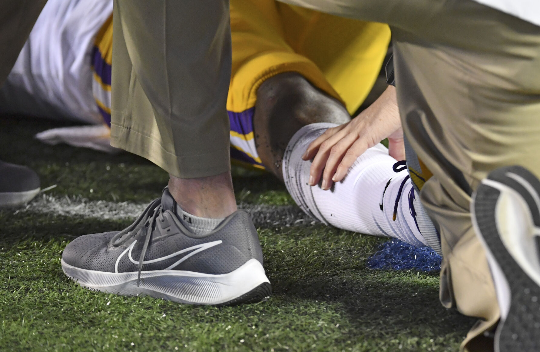 lsukentucky.101021 HS 3810.JPG